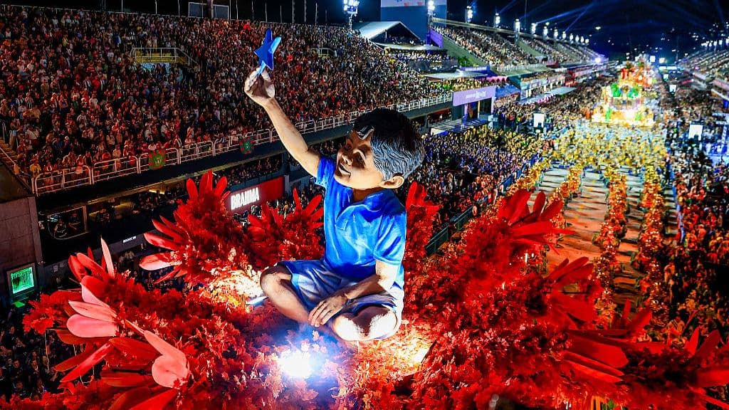 Apresentação folclórica